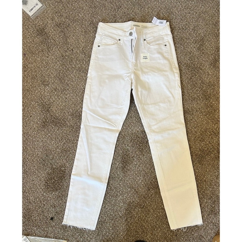 New White‎ Old Navy Jeans